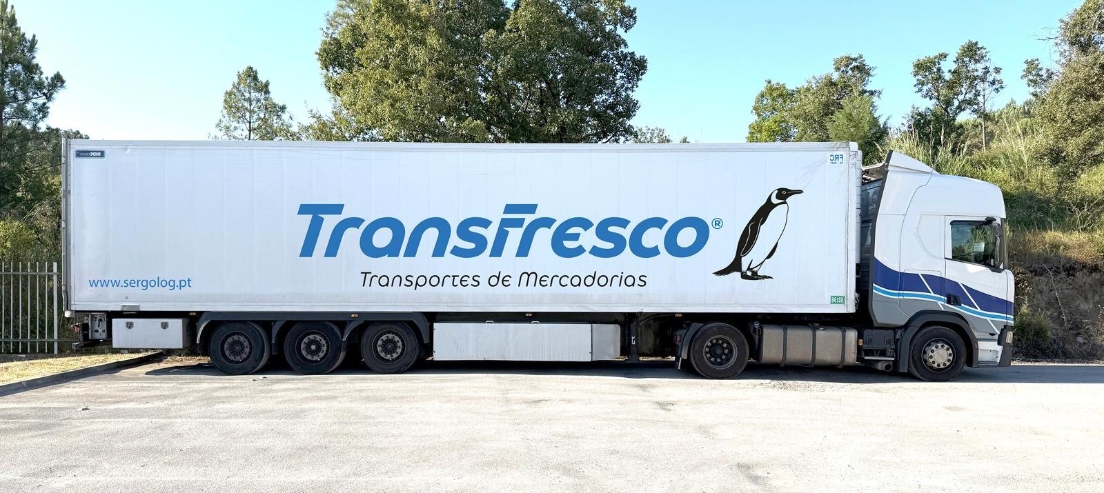 Camião frigorífico Sergolog em rota